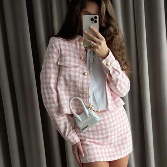 NWOT Zara Structured Pink Gingham Cropped Blazer. Blogger fave. - Picture 3 of 13